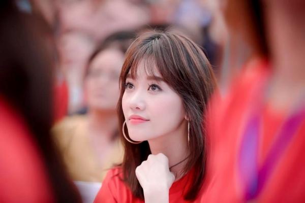 Bí quyết trang điểm ‘không tuổi’ của bà xã Trấn Thành ở đời thường và trên thảm đỏ-4