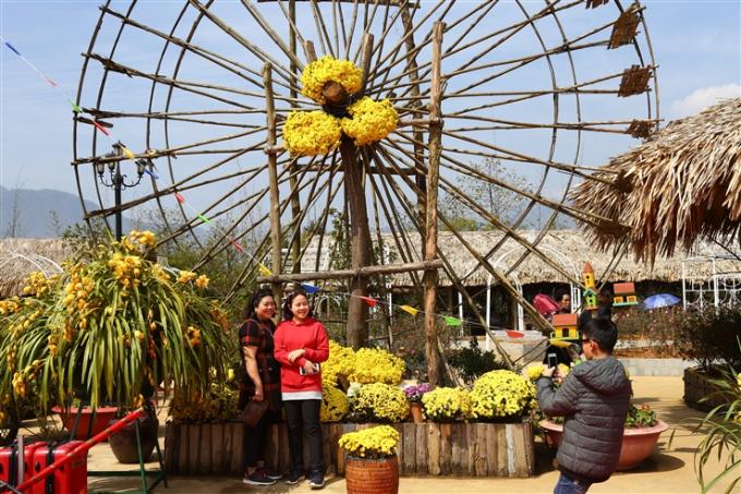 Lên Sa Pa tham dự lễ hội khèn hoa Tây Bắc-3