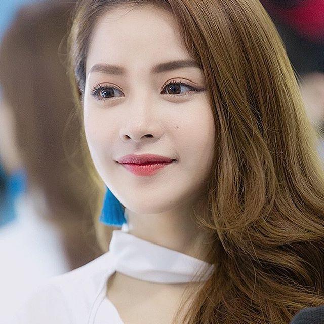 Đầu năm mới, Chi Pu khoe ảnh xinh lung linh nhưng nốt ruồi duyên quen thuộc lại đâu mất rồi-5