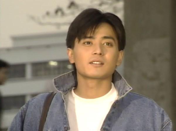 Nam diễn viên họ Jang khởi nghiệp năm 1992 và trở nên nổi tiếng khắp Châu Á chỉ sau một đêm vì ngoại hình đẹp như tượng tạc.