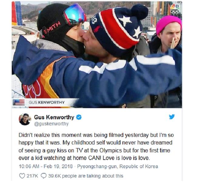 Olympic 2018: Khoảnh khắc của nam vận động viên Mỹ gây xúc động mạnh-2