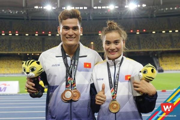 Bùi Tiến Dũng so tài cùng hot boy điền kinh Quách Công Lịch trên sân bóng chuyền-2