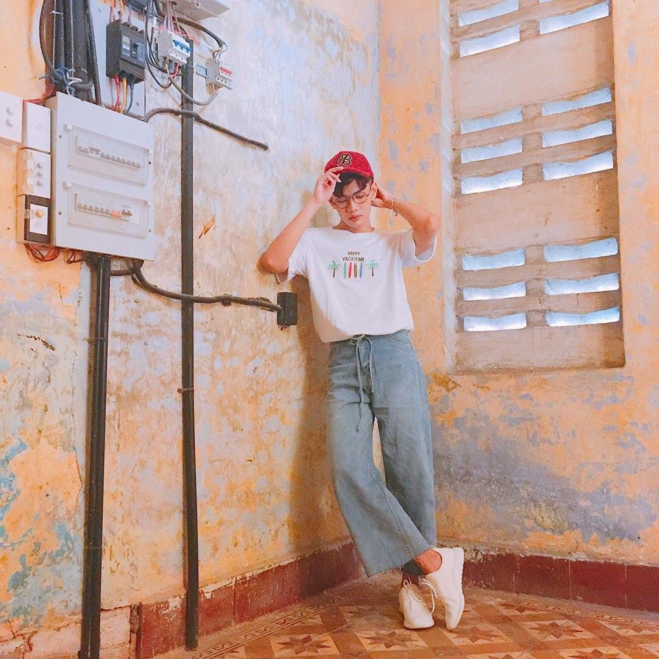 Bộ sưu tập những chiếc quần ống rộng bất tận khó hiểu của Đào Bá Lộc-8