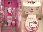 Ảnh hot nhất ngày: WC được trang trí từ A đến Z bằng hình tượng mèo Hello Kitty