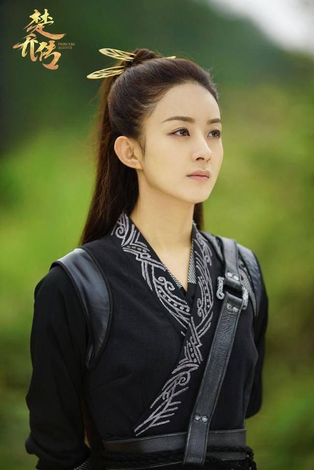 Triệu Lệ Dĩnh: Từ cô gái nông thôn đến Nữ vương màn ảnh Hoa ngữ-2