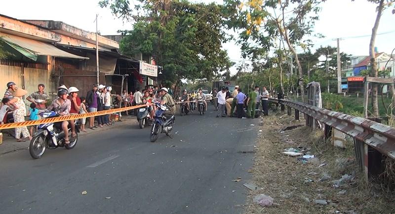 Nam thanh niên tử vong cạnh xe máy với vết cắt ở cổ-1