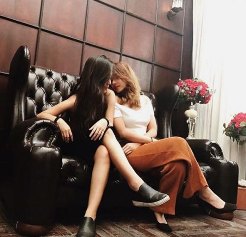 Bạn gái Huyme khoe ảnh gia đình và nhan sắc không hề kém cạnh của cô chị-5