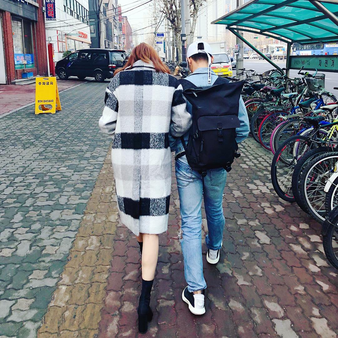 Tin sao Việt: Tăng Thanh Hà hạnh phúc trong vòng tay ông xã xuất ngoại du xuân-2