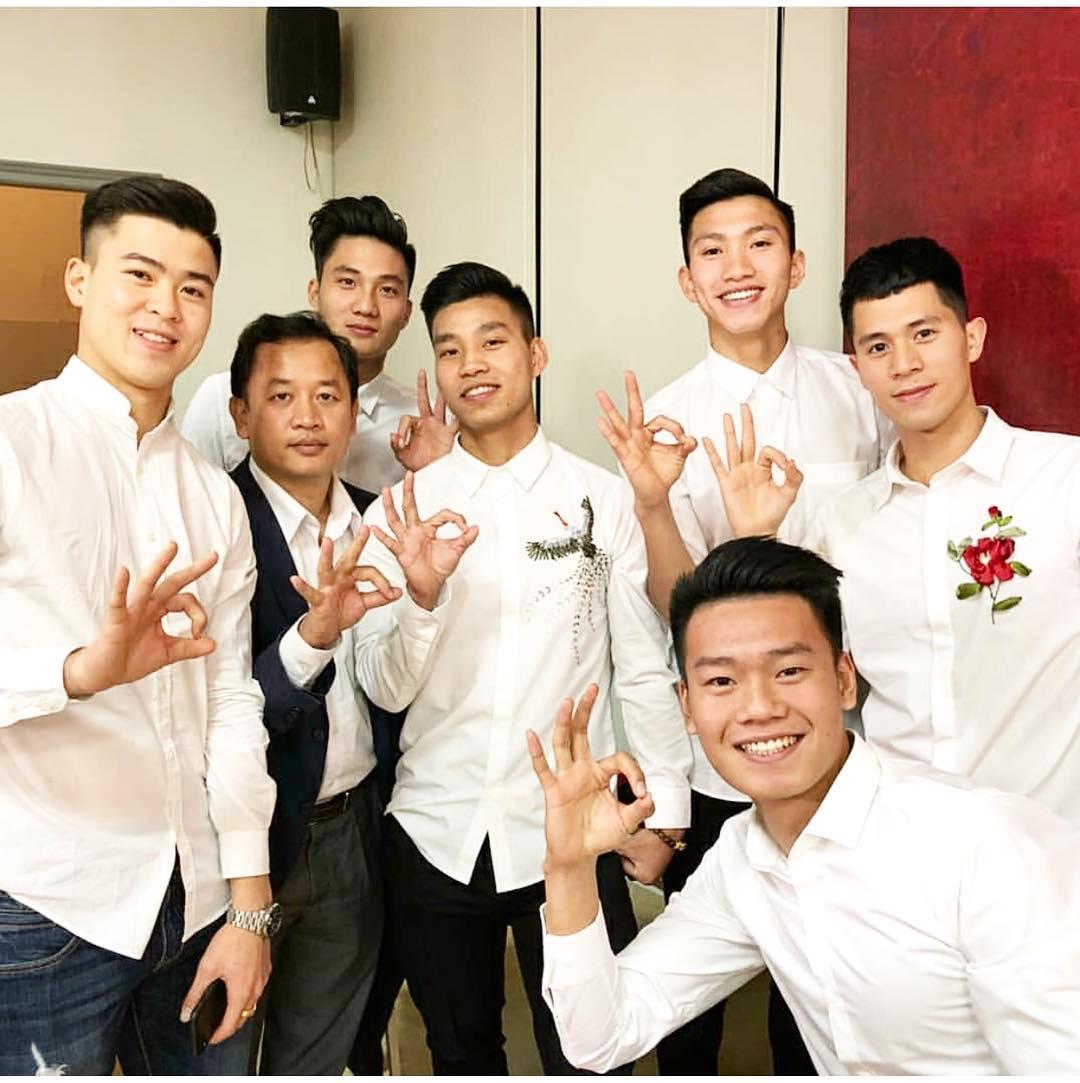 Tin sao Việt: Tăng Thanh Hà hạnh phúc trong vòng tay ông xã xuất ngoại du xuân-8