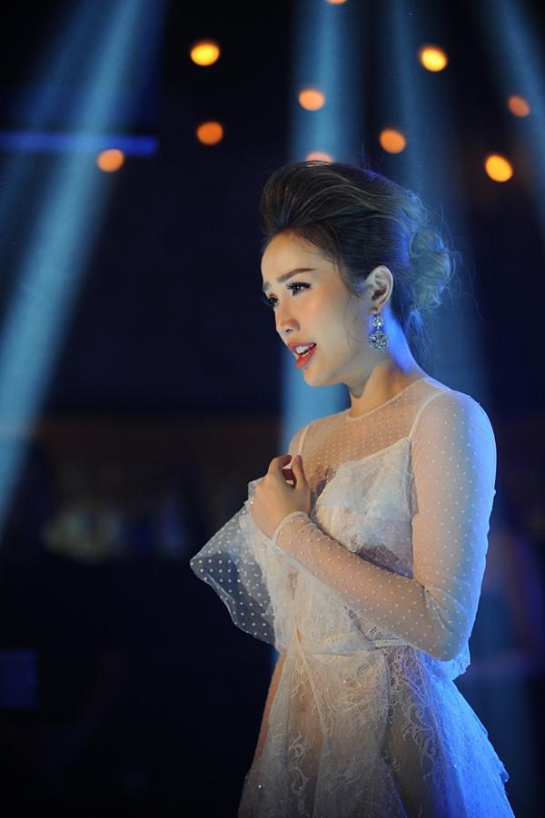 Trương Mỹ Nhân tự tin đi hát là nhờ Bảo Thy truyền cảm hứng-4