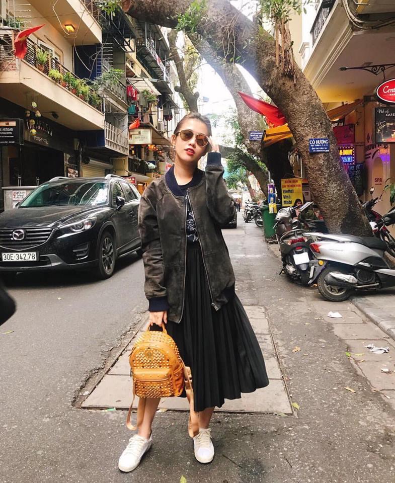 Chẳng hẹn mà gặp, Tú Hảo - Khánh Linh The Face khoe dáng sexy cùng bikini dịp đầu năm-7