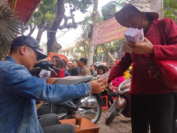 Những mặt hàng dân mua cầu may, dân buôn hốt bạc ngày Thần Tài-5