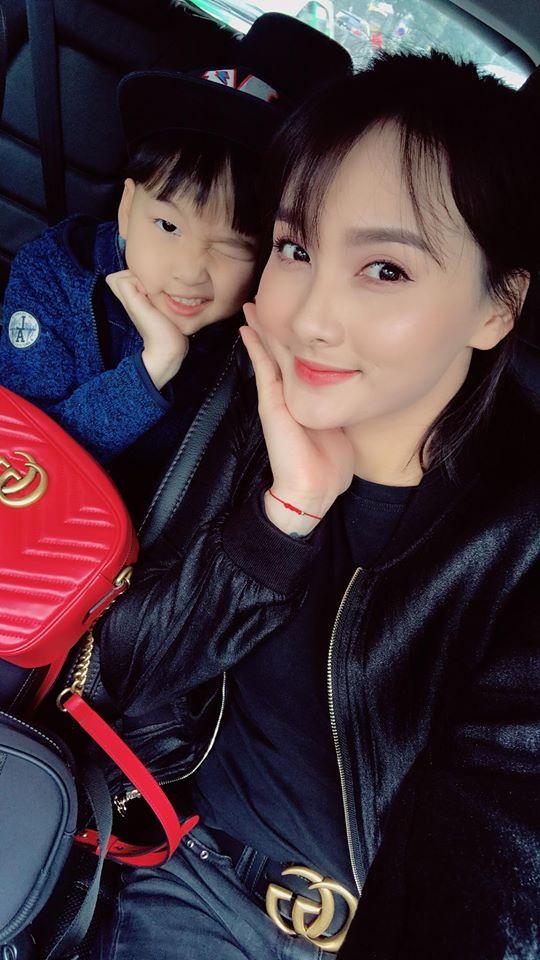 Rộ tin đồn về quê bạn gái ăn Tết, Trường Giang - Nhã Phương sáng nhất tuần qua-7