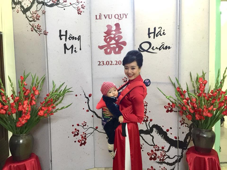 NSƯT Chiều Xuân cười tươi hết cỡ trong ngày con gái đi lấy chồng-6