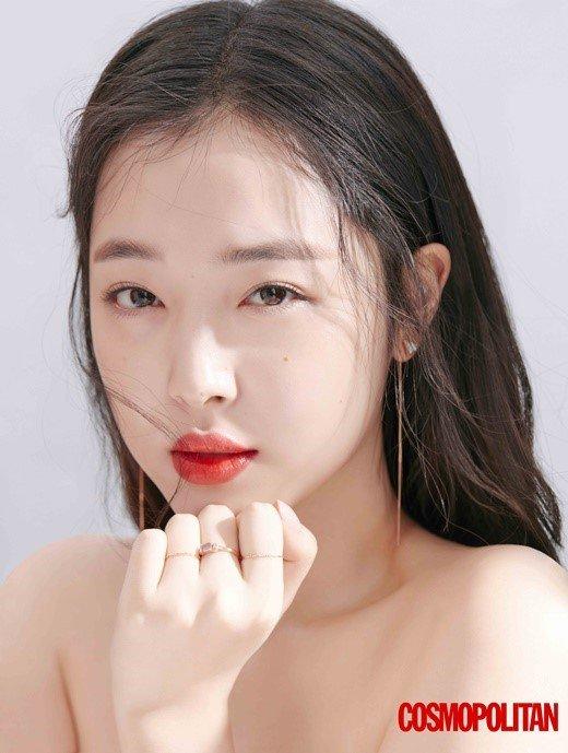 Sao Hàn 24/2: Han Hyo Joo rạng rỡ giữa trời lạnh giá để cảm ơn người hâm mộ-8