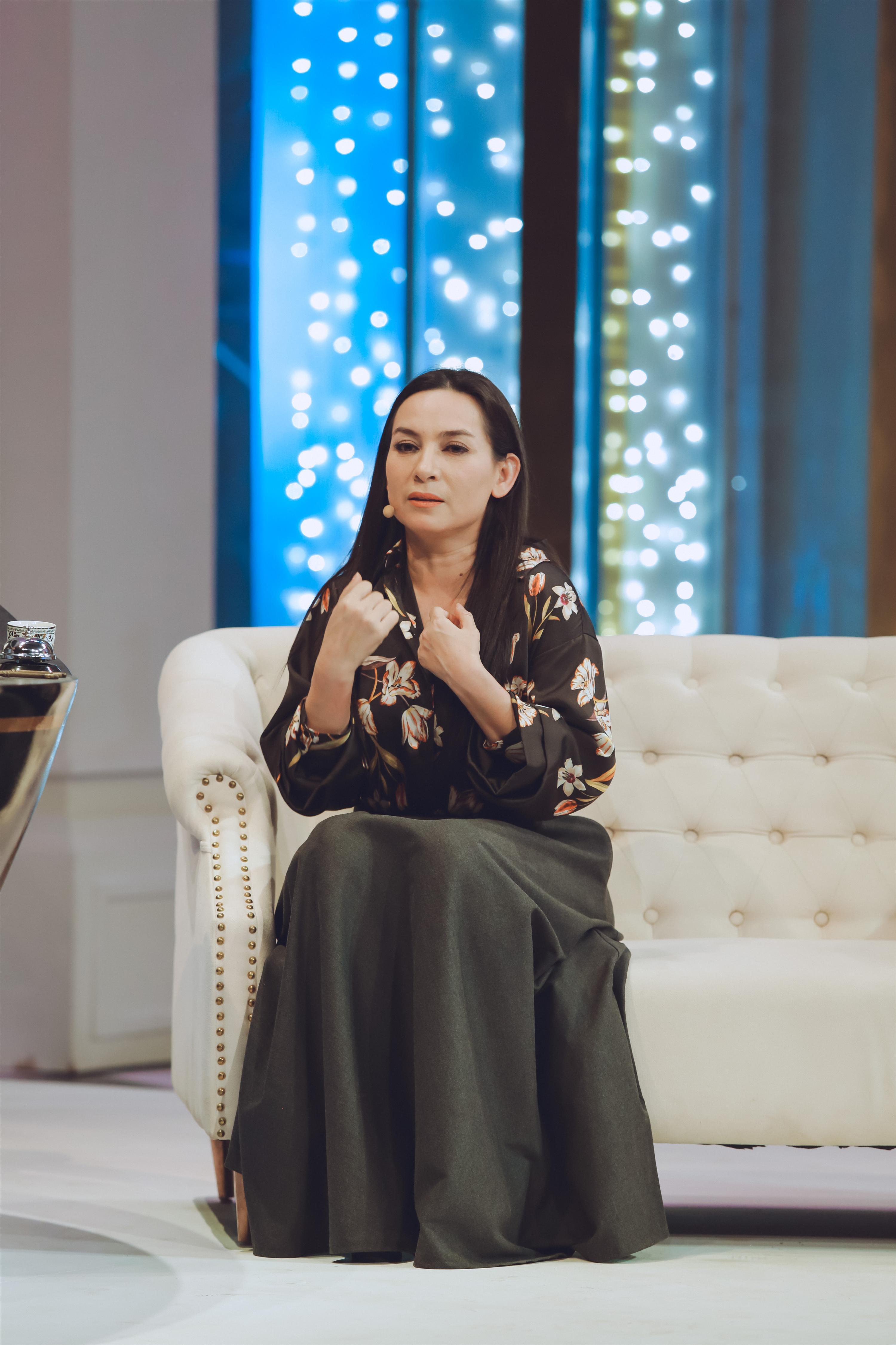 Triết lý yêu không kiến thức tựa người mù đi trong rừng, Phi Thanh Vân ẵm ngôi phát ngôn hot nhất tuần-8