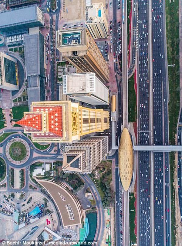 Kiến trúc đẹp mê hồn của thành phố Dubai từ trên cao-3