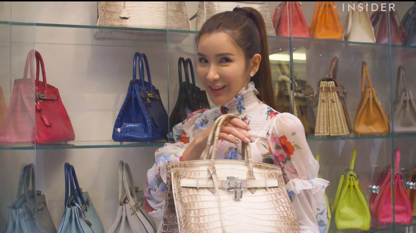 Cả Châu Á choáng ngợp với tủ đồ 930m2 trị giá hàng chục triệu đô la của fashionista này-14