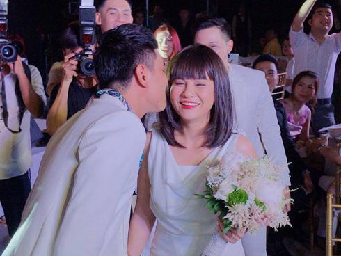 Cát Phượng lên xe hoa cùng Kiều Minh Tuấn vào năm 2019?