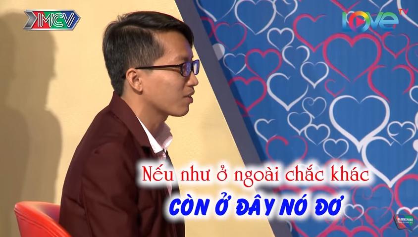 Chàng trai bất ngờ bị đơ, vừa hát vừa xé quần tỏ tình bạn gái trong Bạn muốn hẹn hò-8