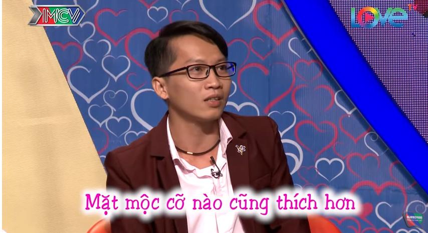 Chàng trai bất ngờ bị đơ, vừa hát vừa xé quần tỏ tình bạn gái trong Bạn muốn hẹn hò-6