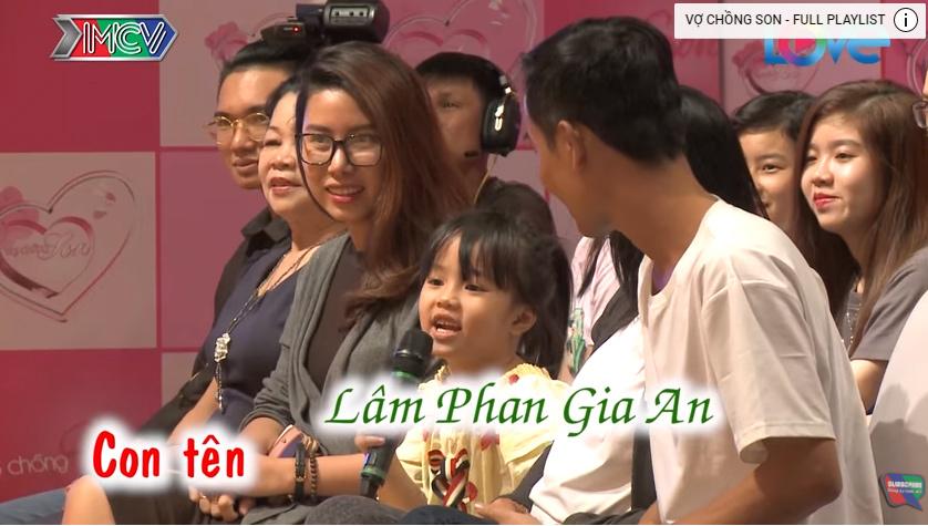 Tất cả đều rơi nước mắt trước câu chuyện tình yêu của anh chàng khuyết tật, yêu con riêng của vợ như con ruột-3