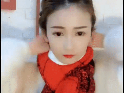 Clip: 5 kiểu thắt khăn tưởng đơn giản mà đẹp bất ngờ