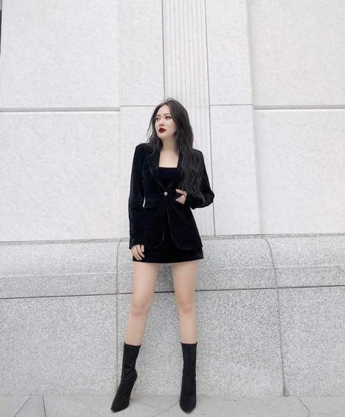 Đây là cách em họ xinh đẹp của Hương Tràm cao thêm cả tấc chỉ chưa đầy 10 phút-1