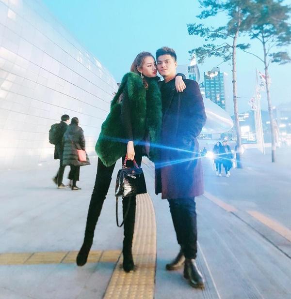 Linh Chi tan chảy vì quá hạnh phúc khi được Lâm Vinh Hải buộc dây giày-5