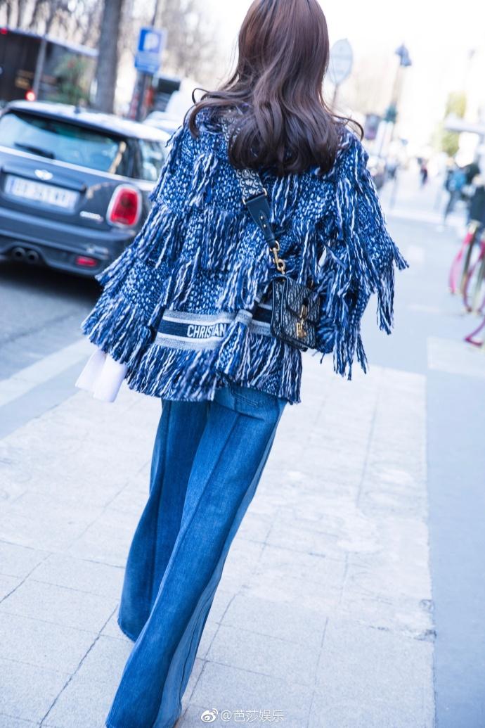 Thần thái hơn người, Angela Baby chiếm trọn spotlight tuần lễ thời trang Paris-6