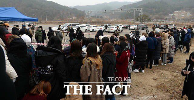 Big Bang G-Dragon cạo trọc, chính thức tạm biệt người hâm mộ đi nhập ngũ-3