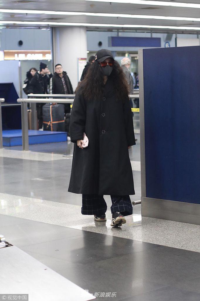 Phạm Băng Băng gây choáng với vẻ ngoài giống giáo sư Hagrid trong Harry Potter-1