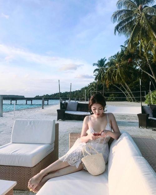 ‘Bạn gái tin đồn’ Soobin Hoàng Sơn chăm chỉ khoe thân hình sexy dù chỉ cao ‘ba mét bẻ đôi’-8