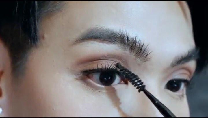 Tuyệt kĩ sở hữu cửa sổ tâm hồn vạn người mê của Đào Bá Lộc-6