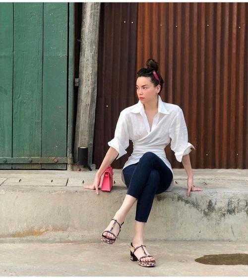 Street style đầu năm của dàn sao Việt chỉ toàn hàng hiệu là hàng hiệu-2