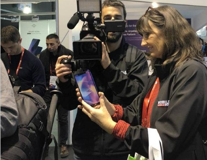 SỐC: Anh em sinh đôi iPhone X giá chỉ 3,4 triệu đồng-3