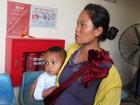 Người phụ nữ 28 tuổi dắt 4 con nhỏ nheo nhóc đi gần 1000km ra Hà Nội xin quần áo