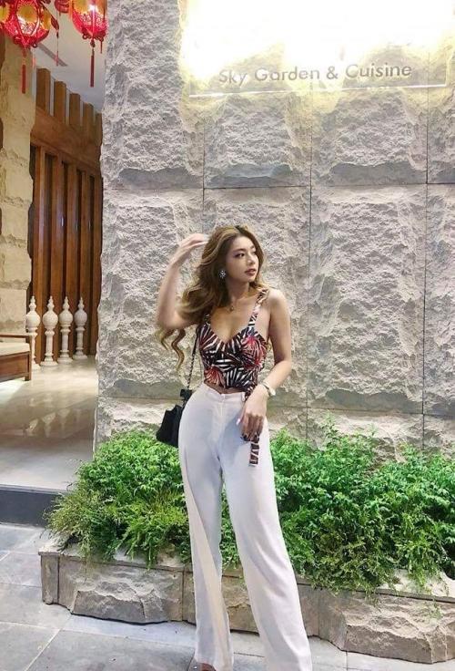 Nhìn ái nữ chưởng môn Nam Anh sexy thế này, ai bảo con gái nhà võ thì không thể nữ tính!-10