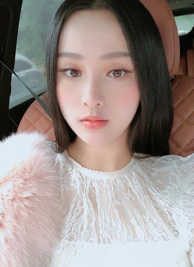 Hot girl - hot boy Việt: Tăng 3 kg sau tết, Huyền Baby vẫn tự tin khoe sắc vóc xinh đẹp-1