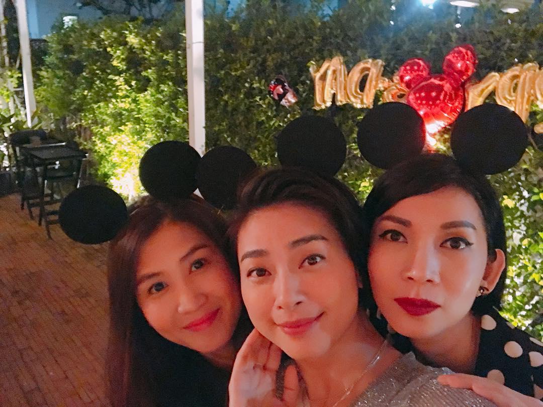 Tin sao Việt: Angela Phương Trinh gây tranh cãi khi tung clip dạy chị em cách luyện dáng-8