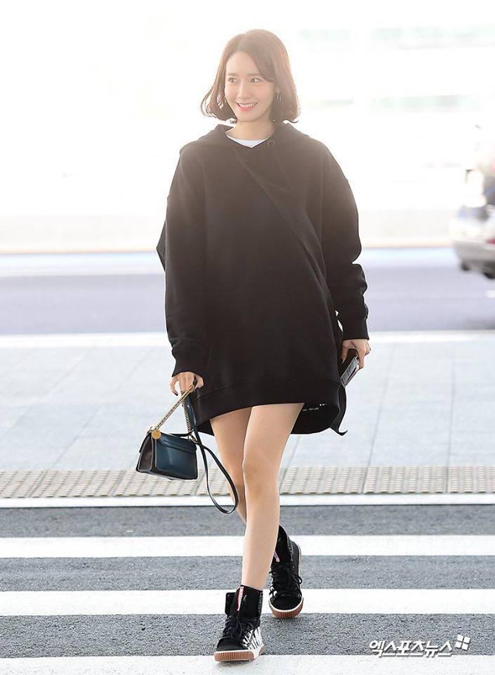 Sao Hàn 3/3: Shin Se Kyung nổi bật, đầy cuốn hút tại sân bay-9