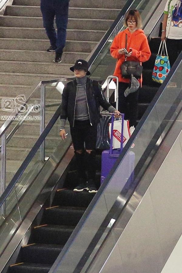 Từ Hàn trở về, Linh Chi mua búp bê tặng con gái của Lâm Vinh Hải-1