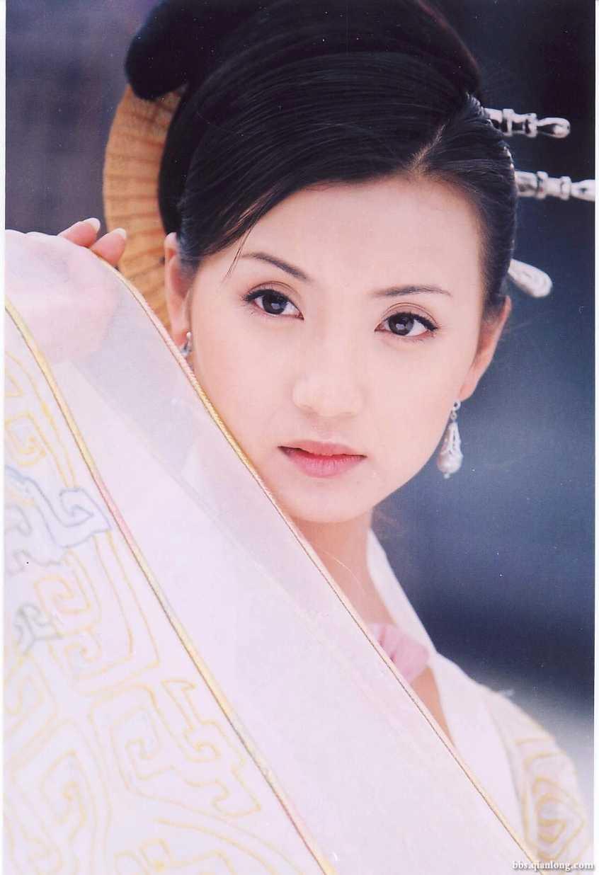 Hành trình nhan sắc của mỹ nhân vạn người mê Trần Hảo-6