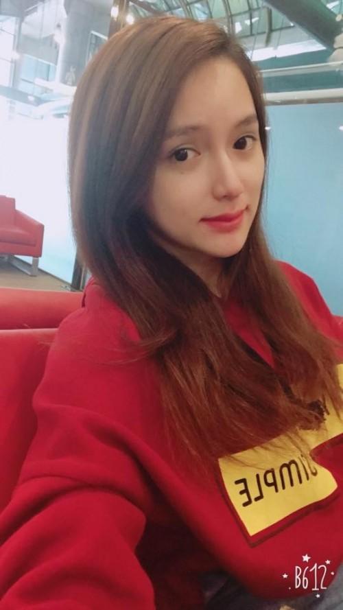 Mặt mộc đẹp không tì vết của Hương Giang - ứng viên sáng giá cho ngôi vị HH chuyển giới Quốc tế 2018-5