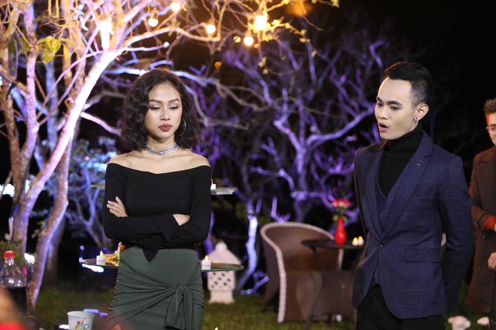 Cặp đôi xảy ra mâu thuẫn gay gắt trong buổi hẹn hò đầu tiên-1