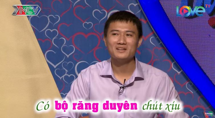 Khuôn mặt buồn muốn khóc của anh chàng để tuột mất bạn gái hotgirl trong Bạn muốn hẹn hò-6