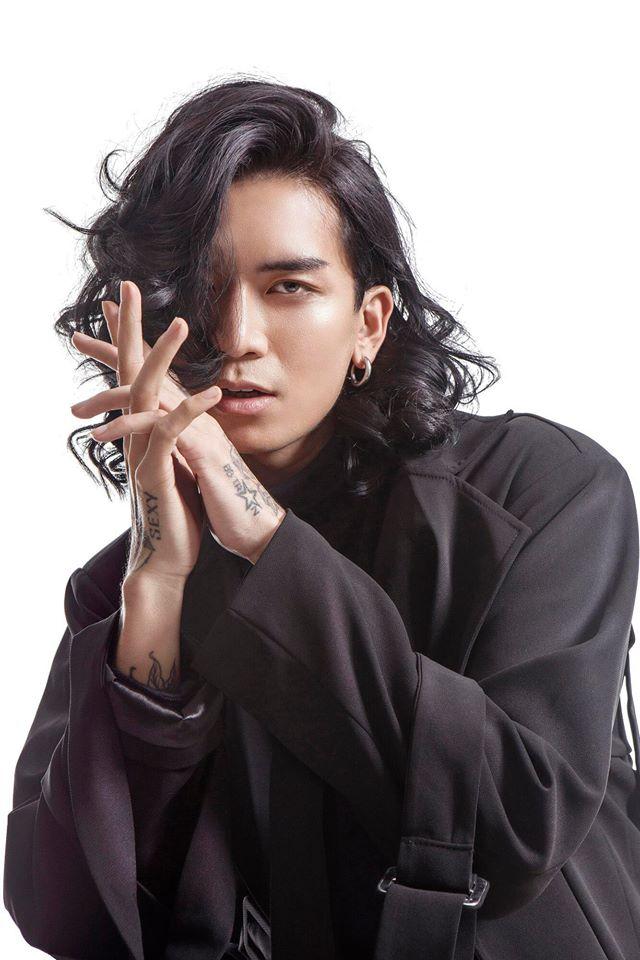 Hot girl - hot boy Việt: BB Trần tung bộ ảnh Phía sau một cô gái chất hơn nước cất-1