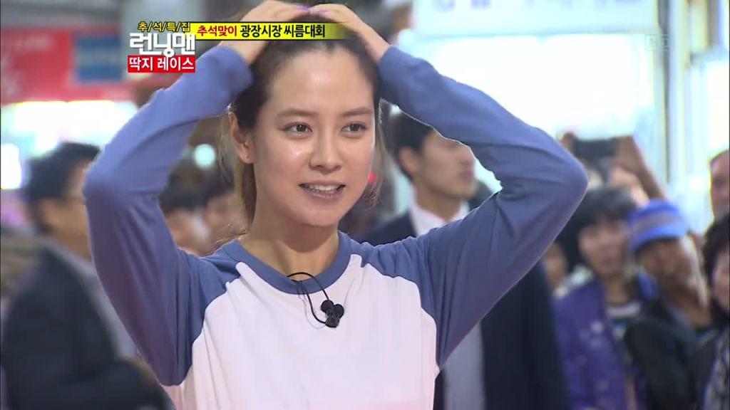 Đẳng cấp nhan sắc U40 của mợ ngố Song Ji Hyo: Mỹ nhân mặt mộc lên truyền hình nhiều nhất showbiz Hàn-8