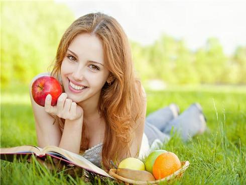 Mũi mưng mủ sau khi tiêm filler tại spa-2