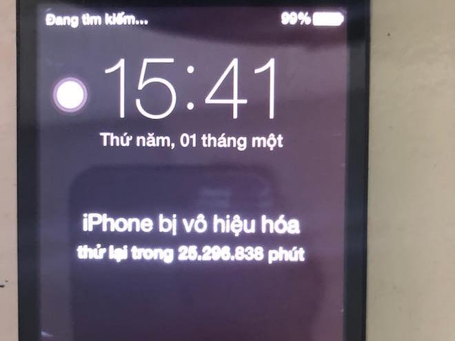 Một phụ nữ ở Nha Trang phải đợi 48 năm để... mở khóa iPhone-1